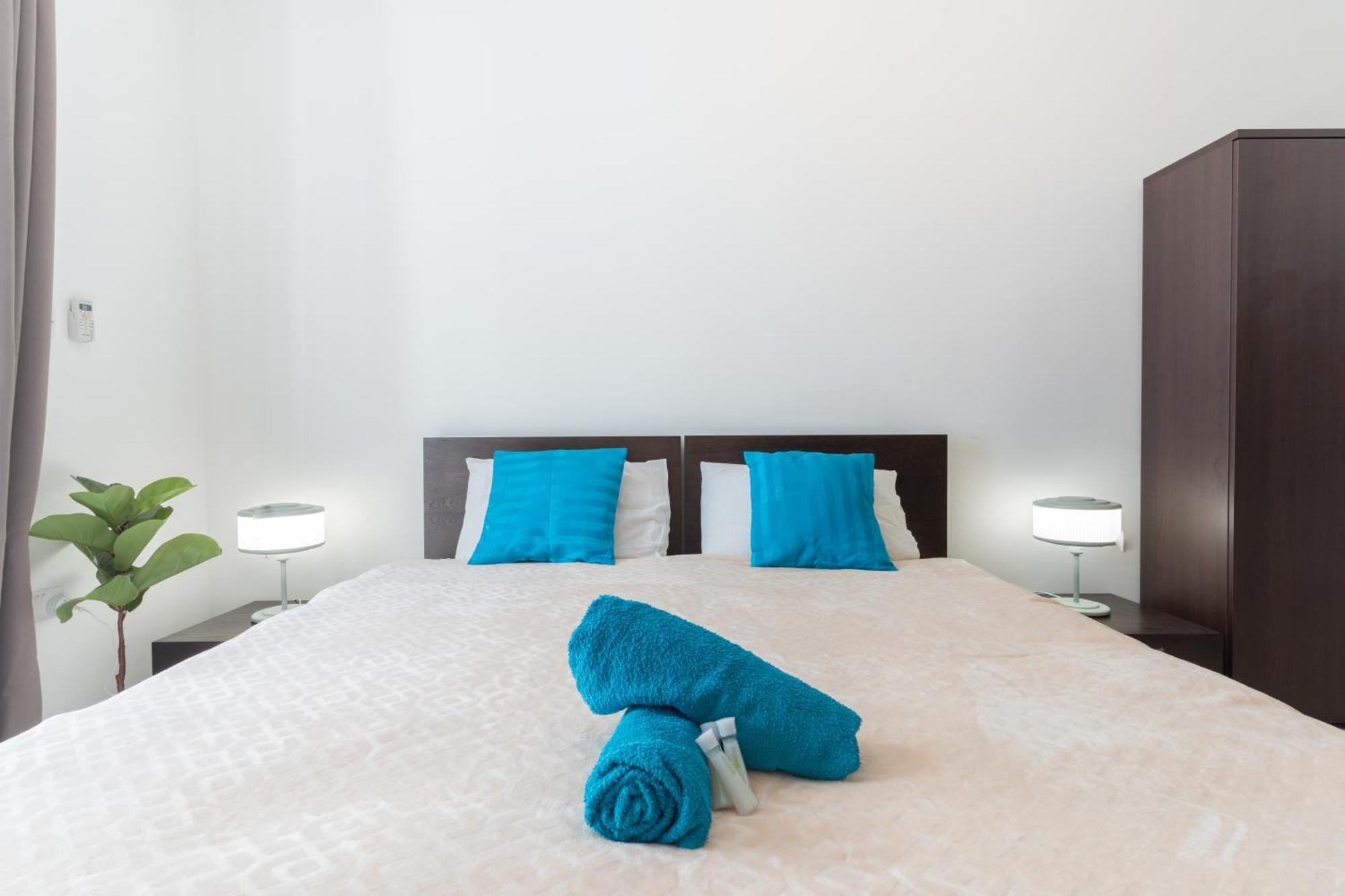 2 Bedroom In Central St Julians Prime Location In Paceville Apt 3 By Vaganza Saint Julian's Екстер'єр фото